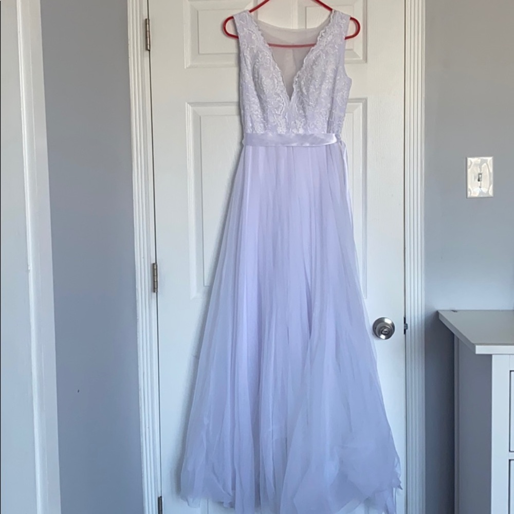 Wedding dress